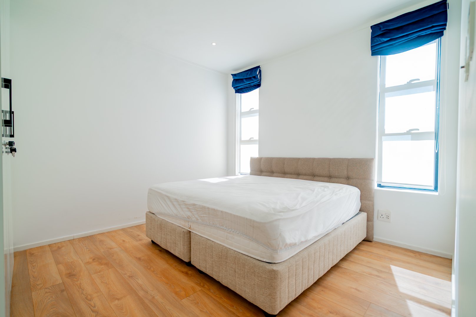 Modern 3 Bed Hyde Park Townhouse with Solar, PJ Lounge & Double Garage