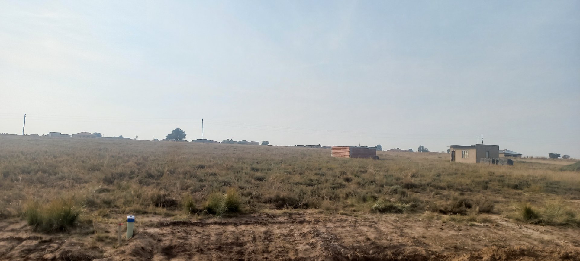 Stand For Sale in Kaydale