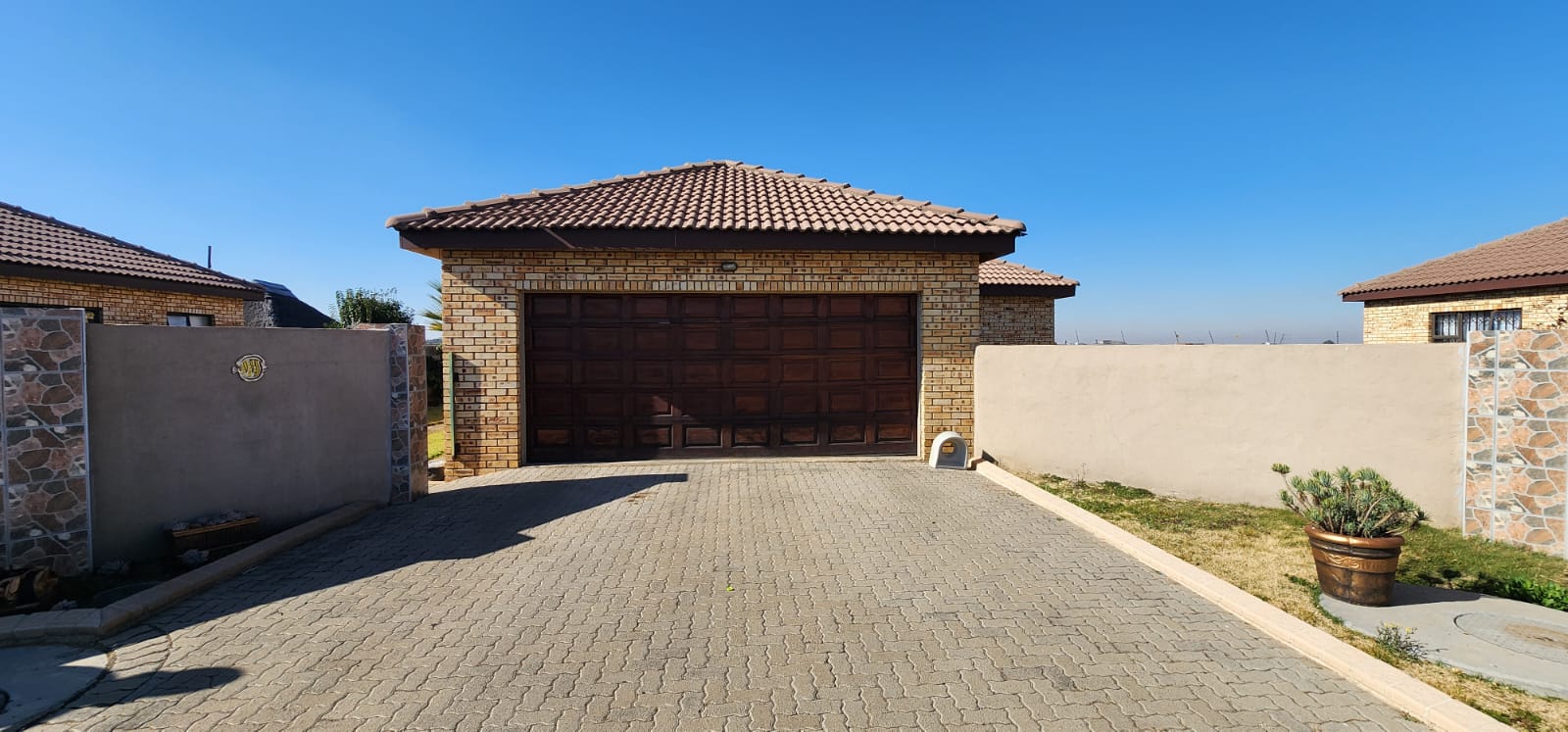 Comfort, Style & Affordability in One Neat Package