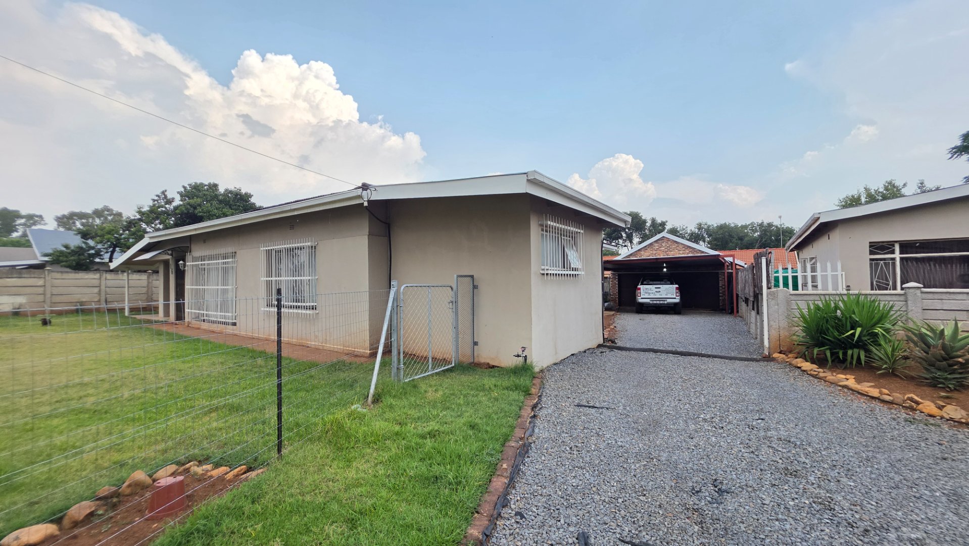 DRIVEWAY TO GARAGE OF MAIN HOUSE