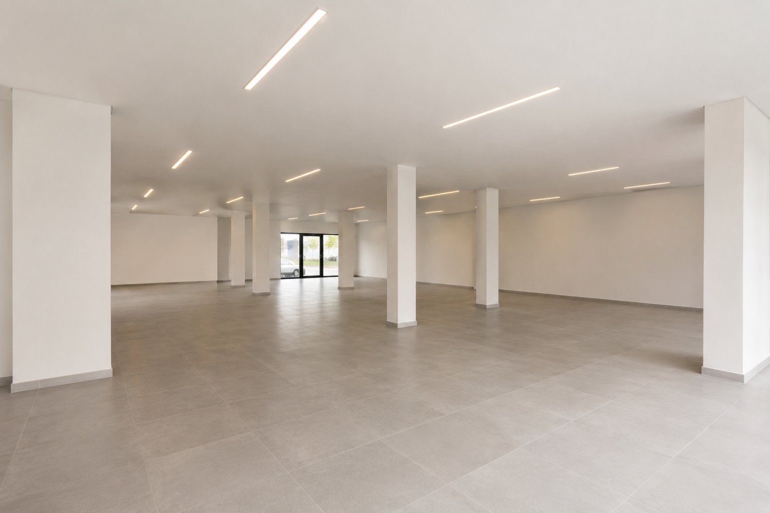 1,130 m² Ground-Floor Retail Space to Let at Wendywood Centre | Shop 9, Sandton photo 11