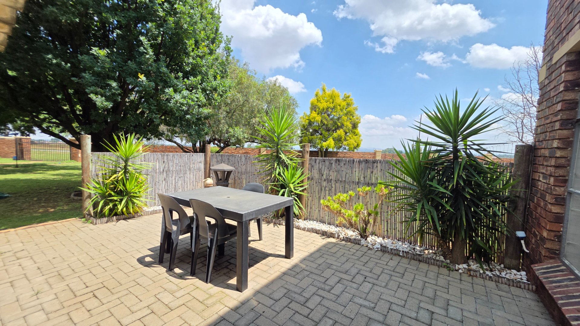 ENCLOSED VERANDA IN FLAT  