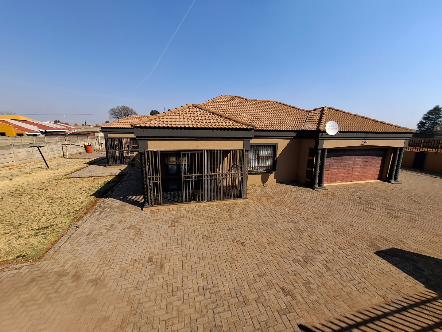 Stylish family home in Kookrus with ample space