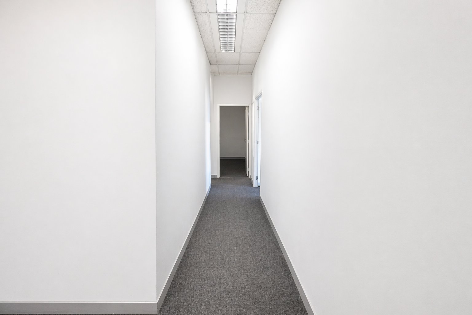214 m² First Floor Office Suite To Let at Promenade Shopping Centre | Suite 43 | Prime Mbombela CBD Workspace photo 7