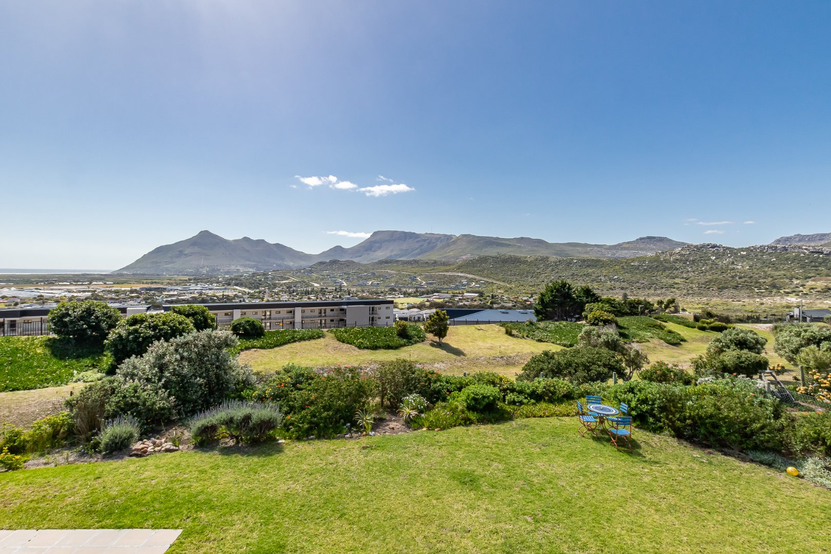 House For Sale in Stonehaven Estate IOL Property