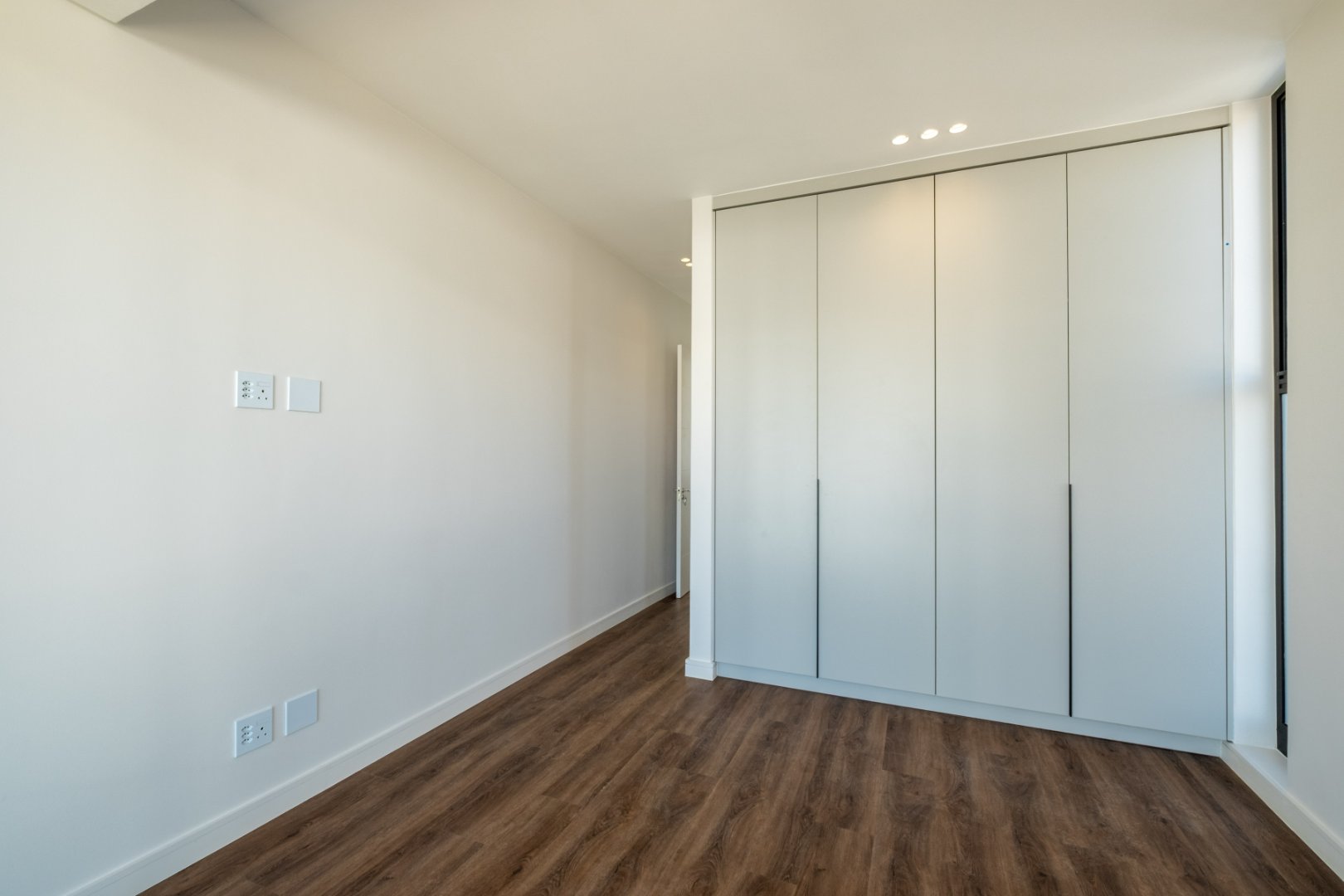 Off-Plan Freehold Luxury in a 24-Hour Boomed Atholl Enclave: Four Final Stands, 12-Month Build