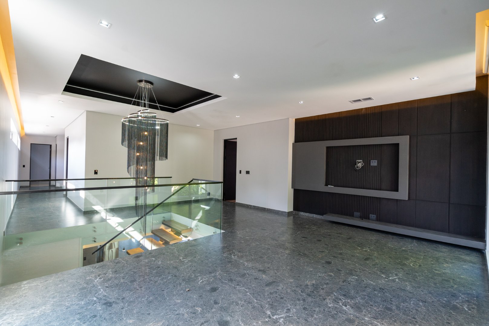 Brand new Modern Cluster Home
