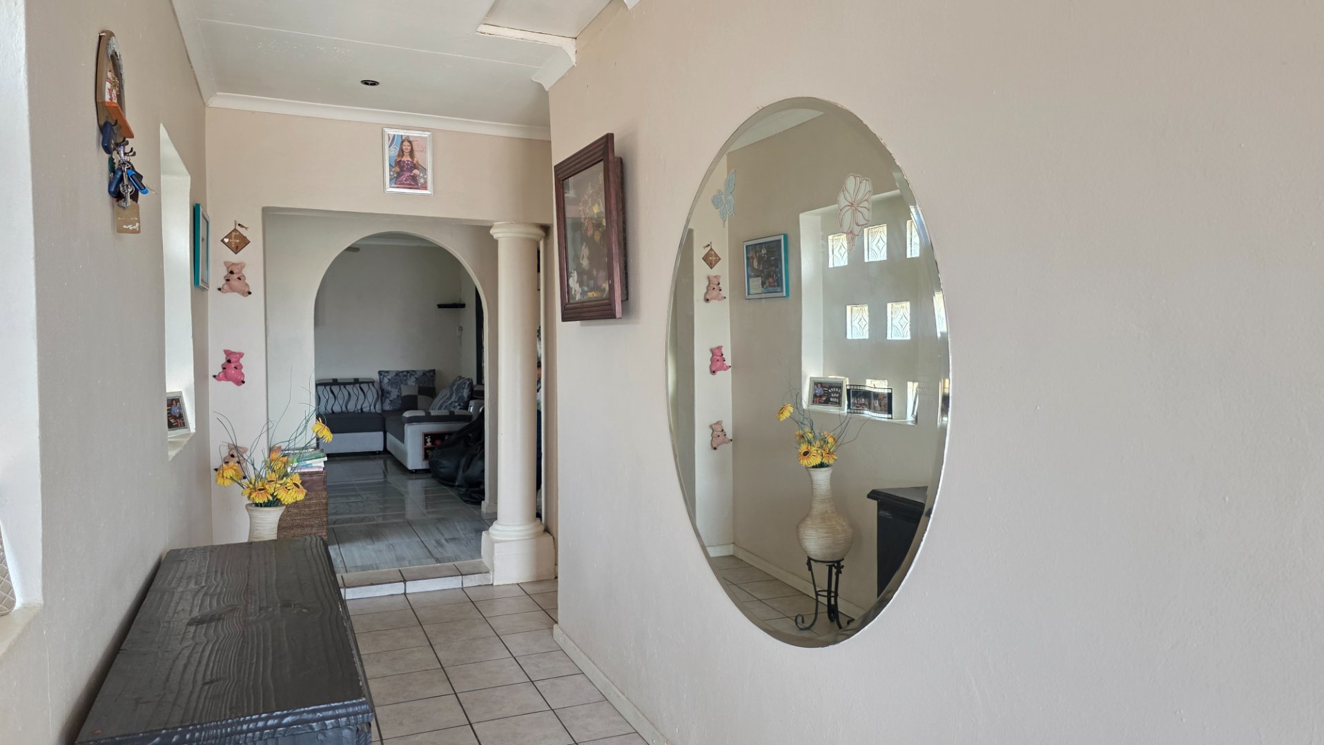 ENTRANCE HALL