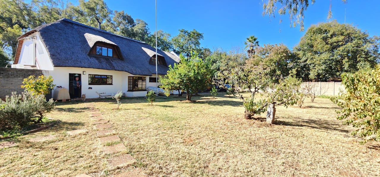 UNDESCRIBABLE ATMOSPHERE ,WHERE HOME AND NATURE BECOMES ONE.