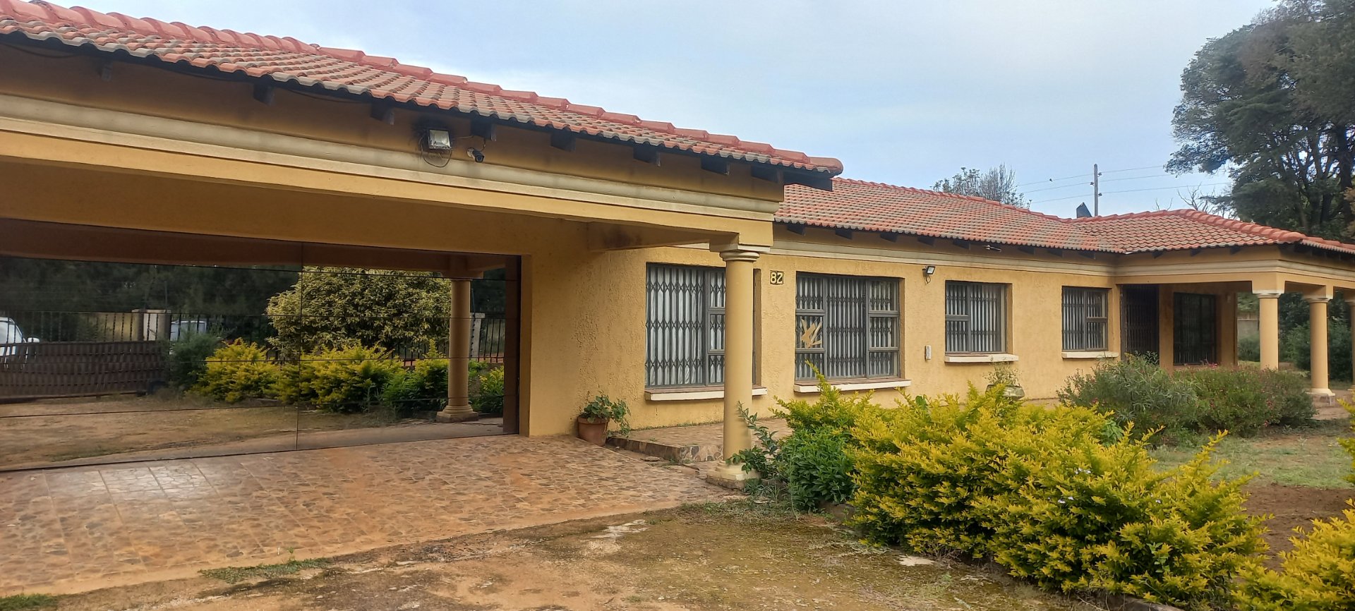 Plot For Sale in Shalimar Ridge