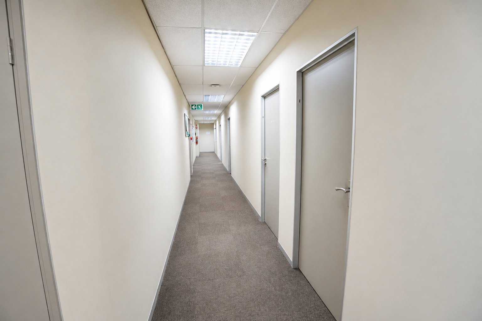 919 m² First Floor Office To Let at 26 Wellington Road | Parktown | Premium Large-Format Workspace photo 9