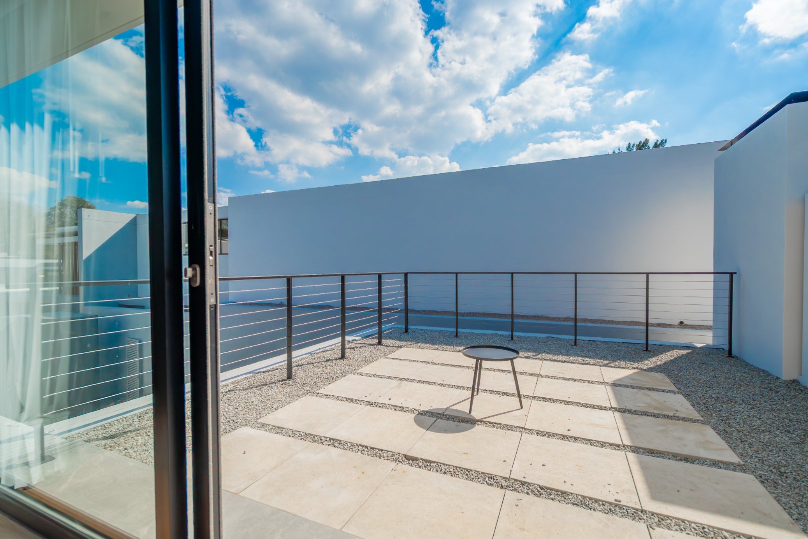 Fully Furnished Brand-new 3-Bed Luxury Rental