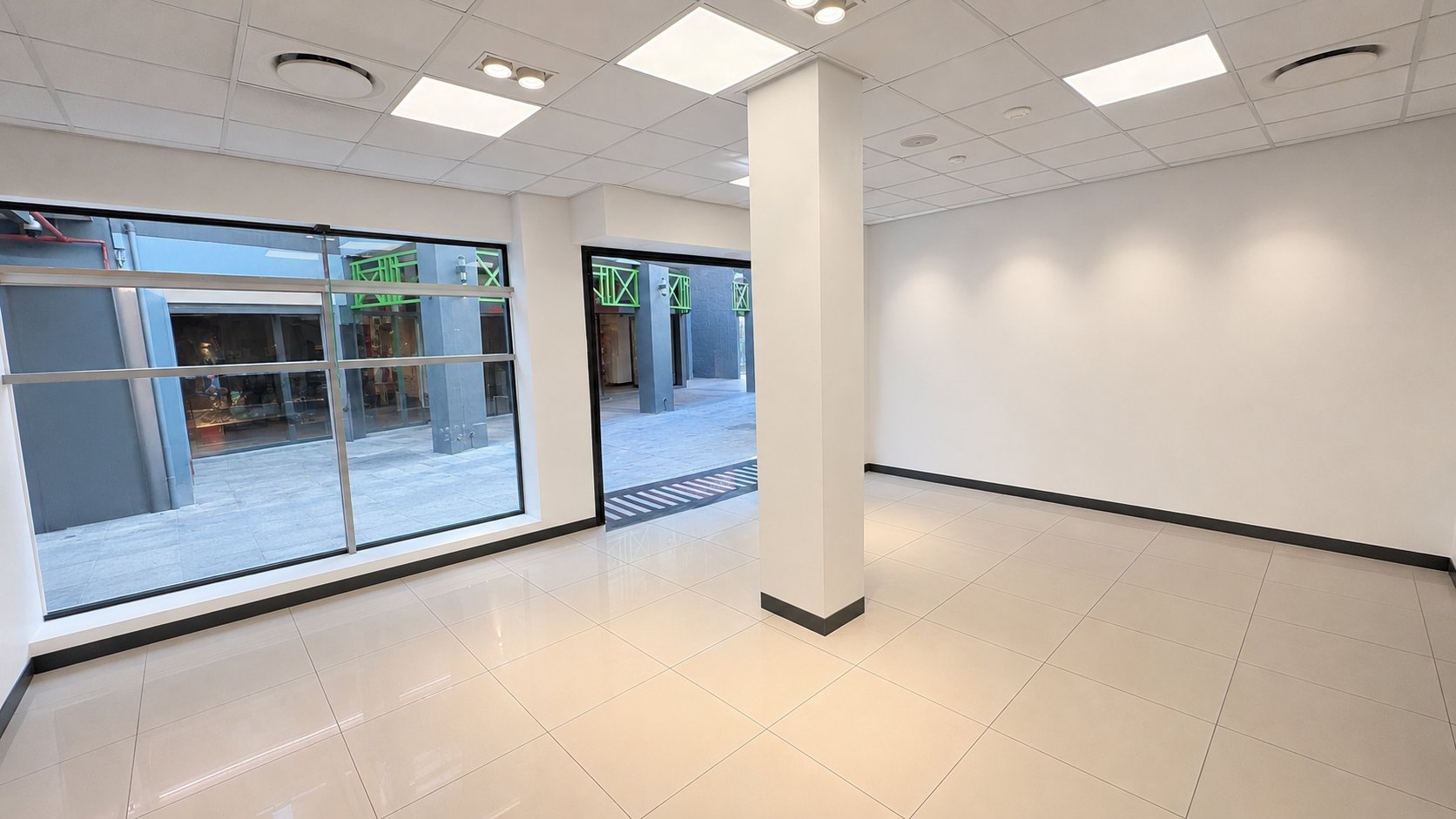 57 m² Ground-Floor Retail Shop to Let at Promenade Shopping Centre, Mbombela photo 4