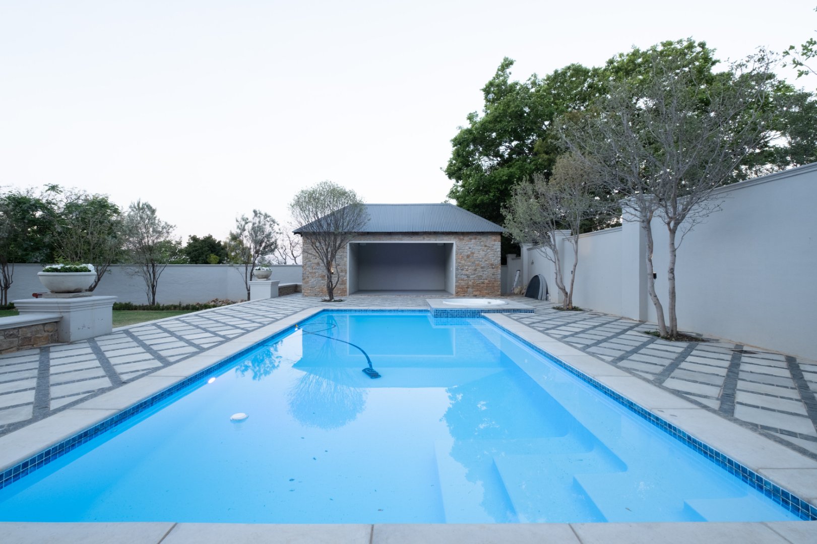 Newly Built 1,600m² Atholl Mansion, Fully Furnished and Ready to Move Into