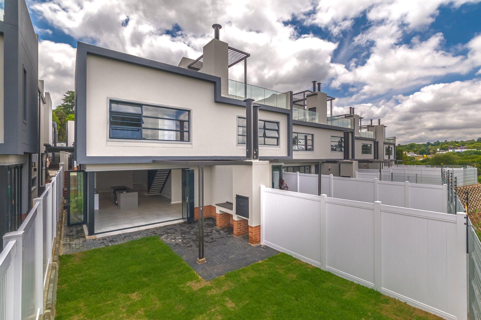 Final 4-Bedroom Signature Residence | Aurora, Hurlingham