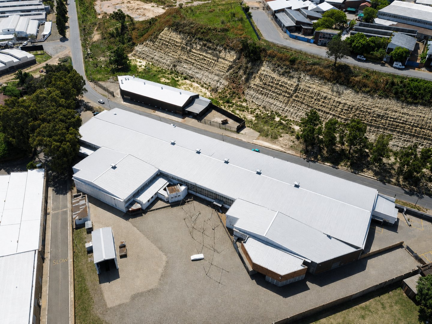 1 386 m² Secure Industrial Warehouse to Let at 20 John Street, Selby photo 2