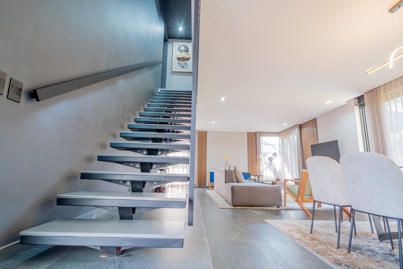 Fully Finished 4 Bed in Hyde Park | Green Belt Views, Manned Boom, Cap SmartGuard