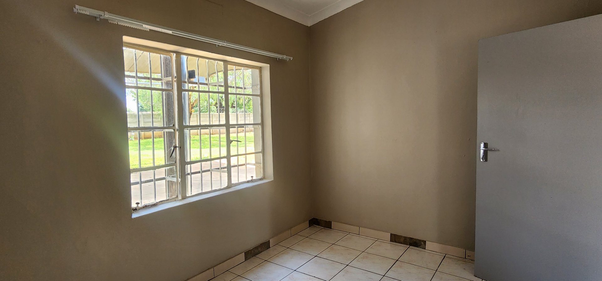 BEDROOM 2 IN MAIN HOUSE