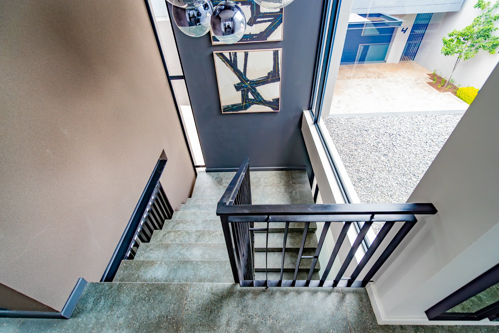Luxury Cluster Living in an Elite Boomed Enclosure