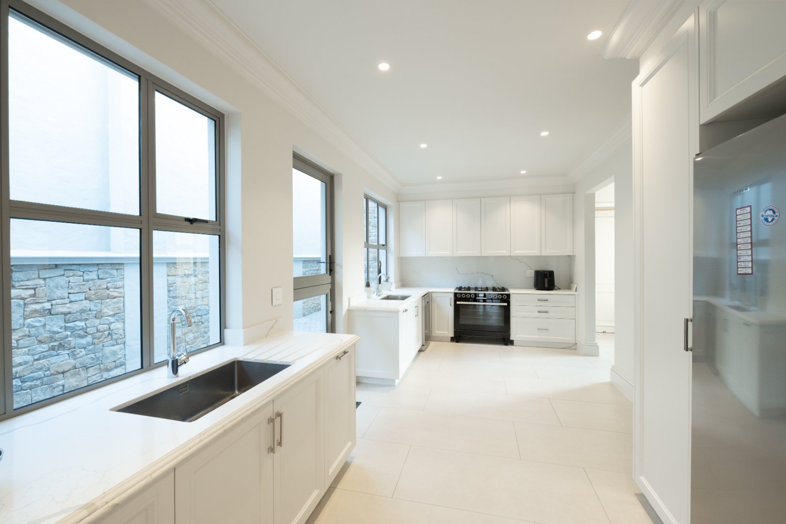 Newly Built 1,600m² Atholl Mansion, Fully Furnished and Ready to Move Into