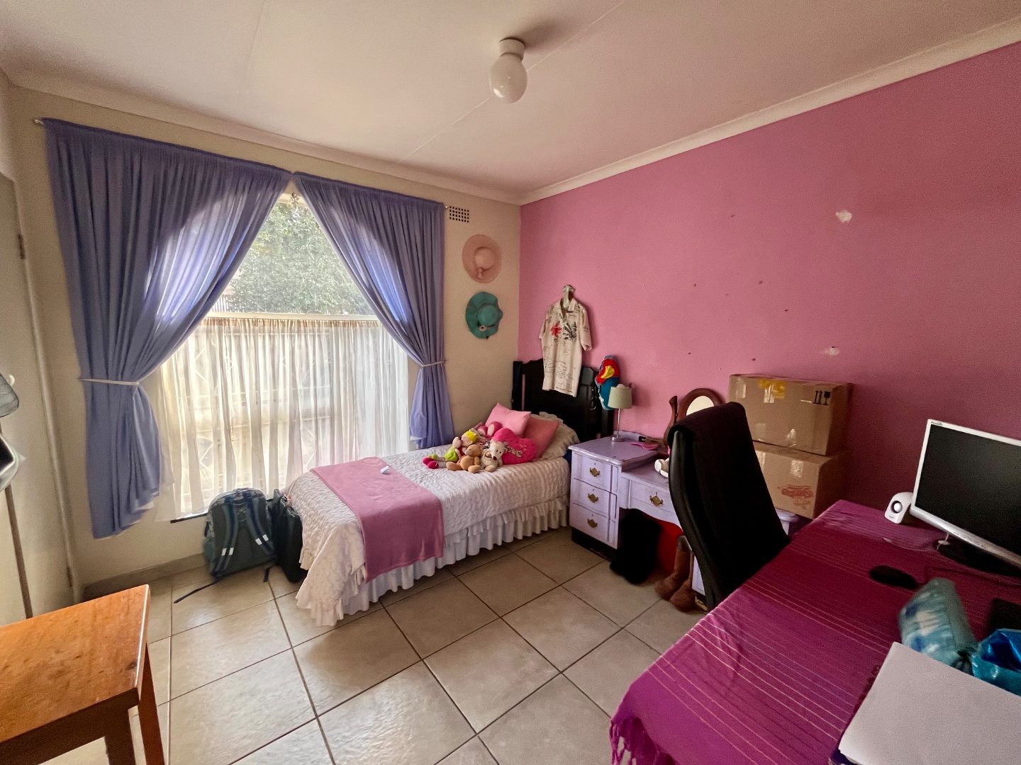 Photo 7
