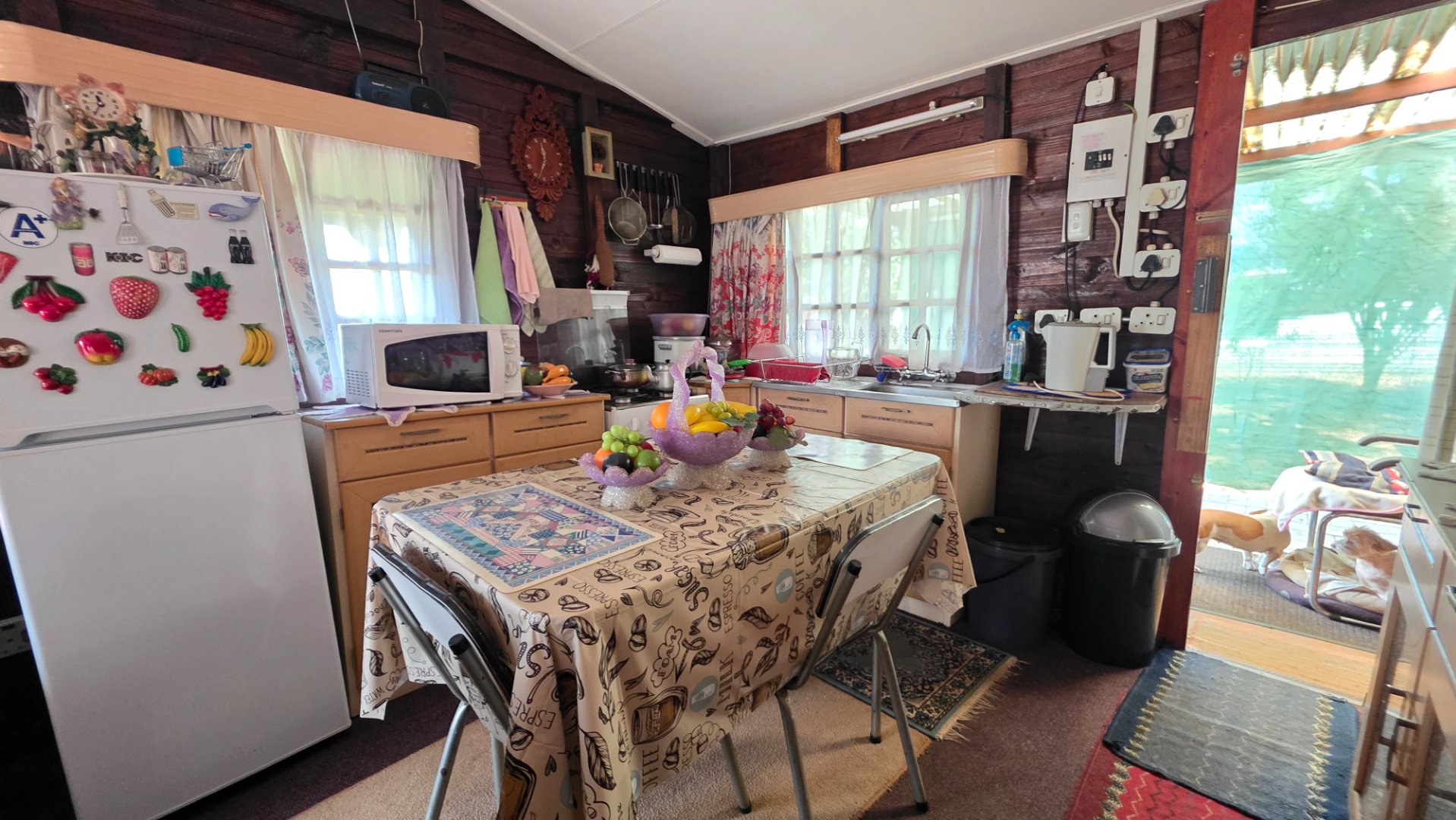 KITCHEN IN WENDY
