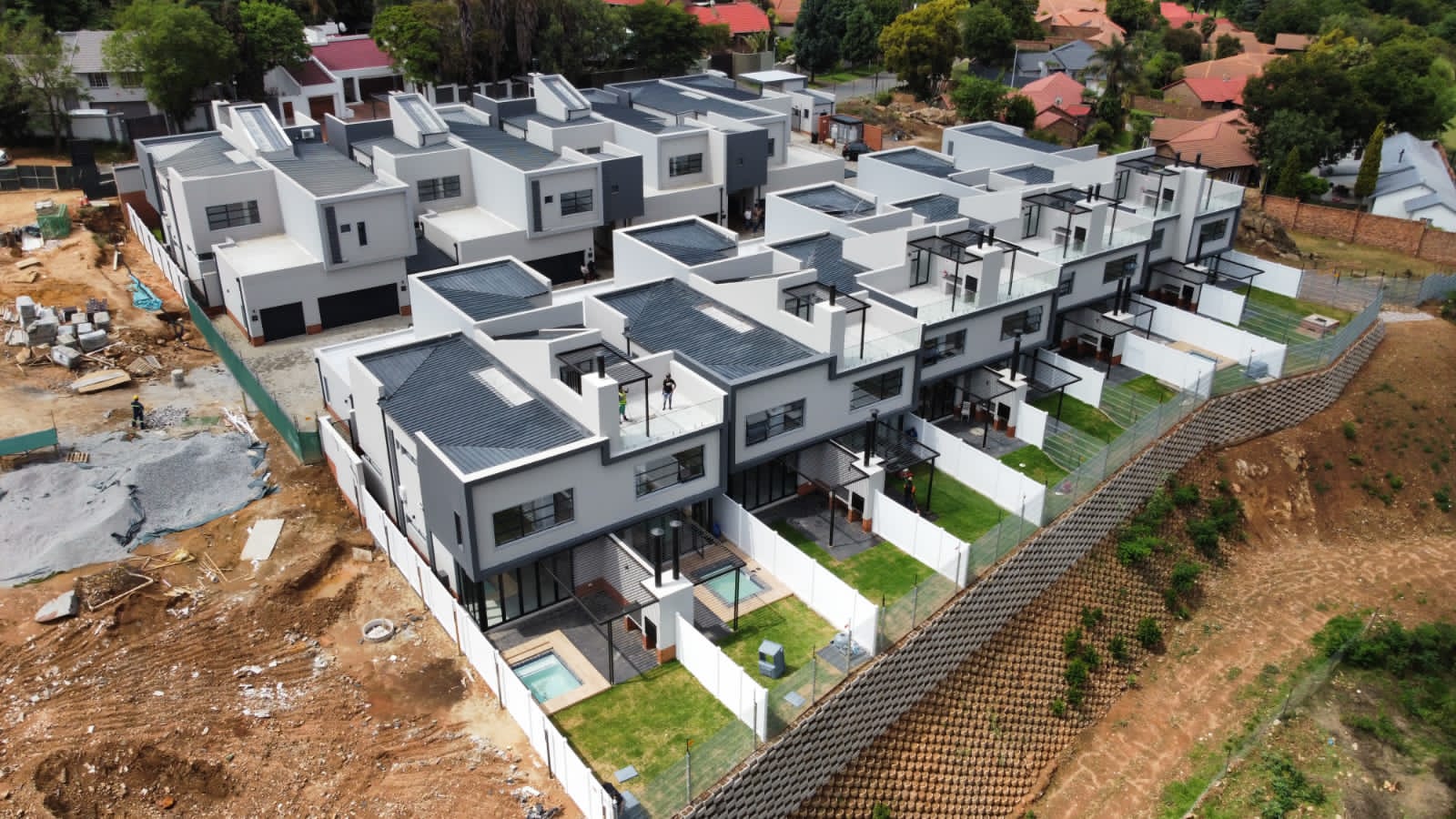 Final 4-Bedroom Signature Residence | Aurora, Hurlingham
