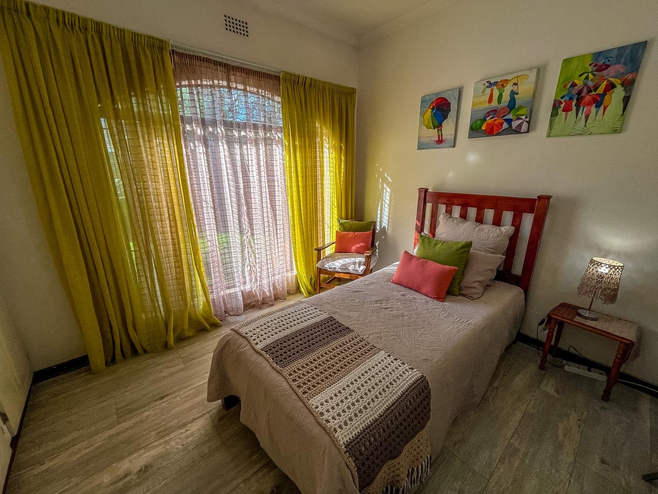 Photo 24