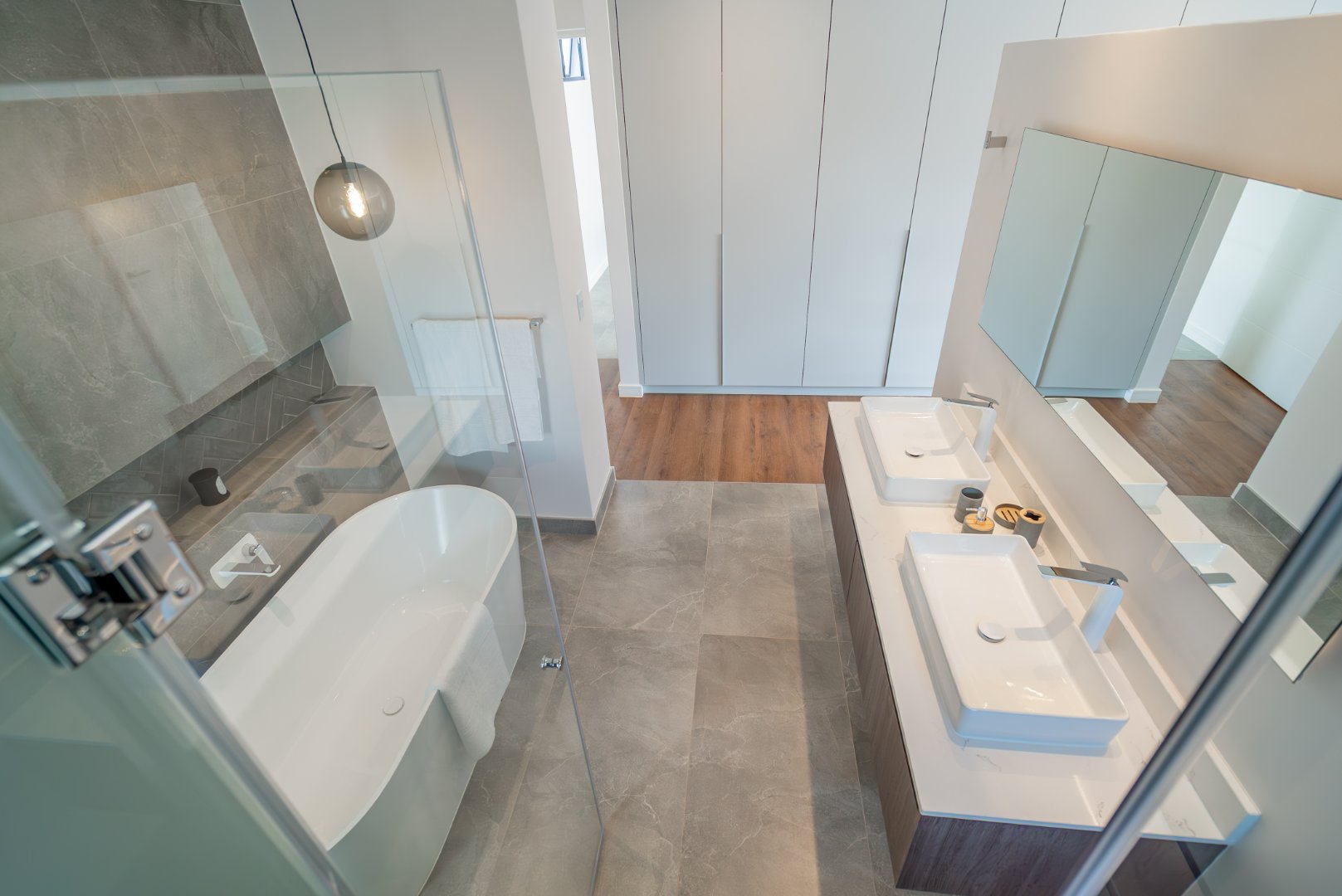 Off-Plan Freehold Luxury in a 24-Hour Boomed Atholl Enclave: Four Final Stands, 12-Month Build