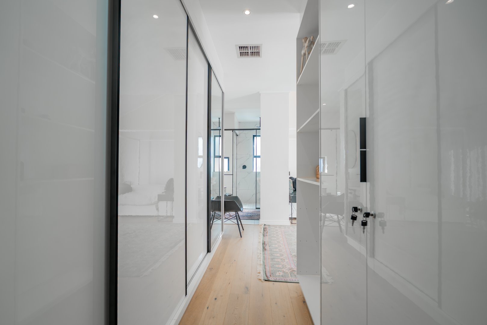 Ultra-Luxury 3 Bed Duplex Villa in Hyde Park | Pool, Staff Suite & Backup Power