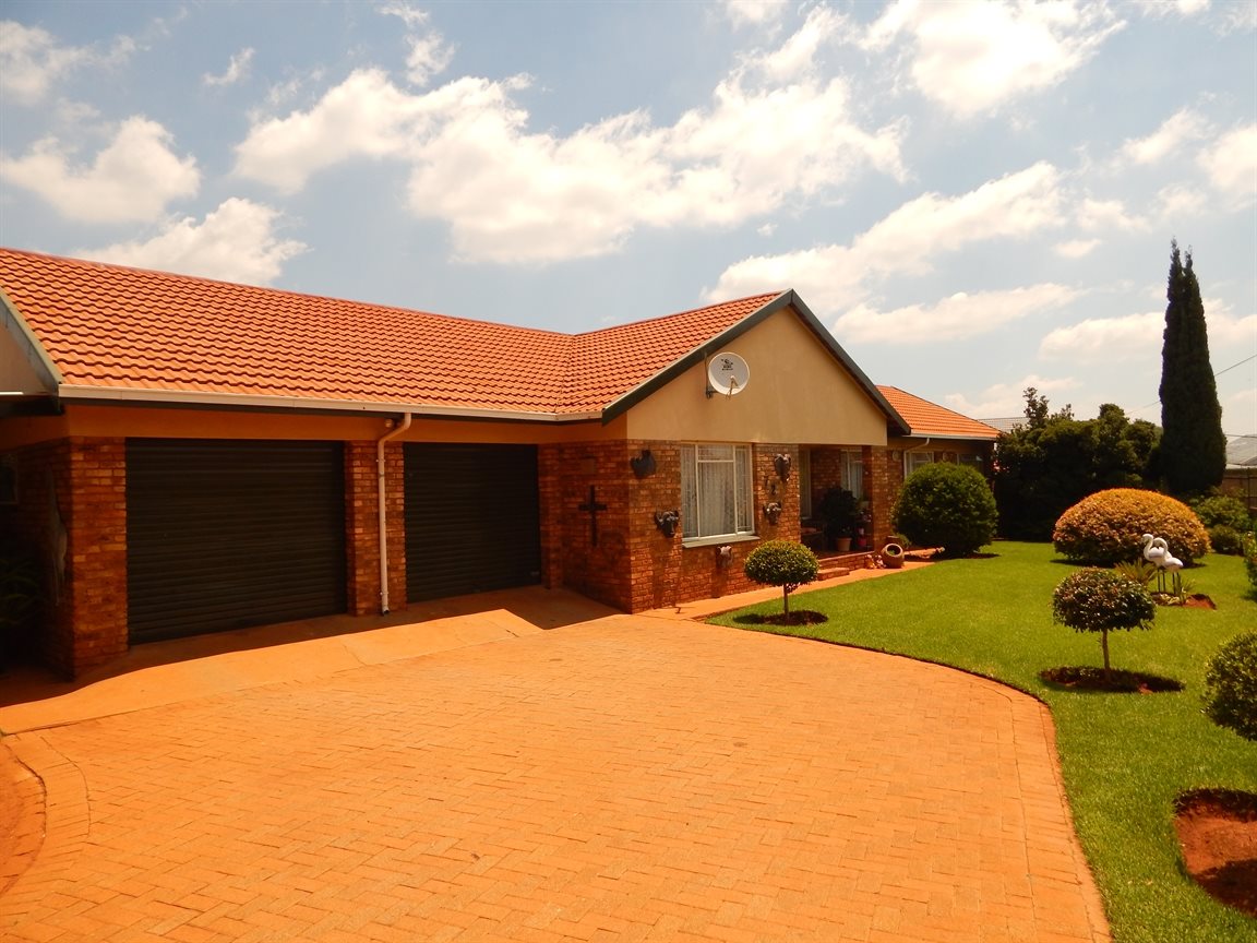 Property westonaria Houses For Sale westonaria (All) Page 2/searchcs.txs CyberProp 6242