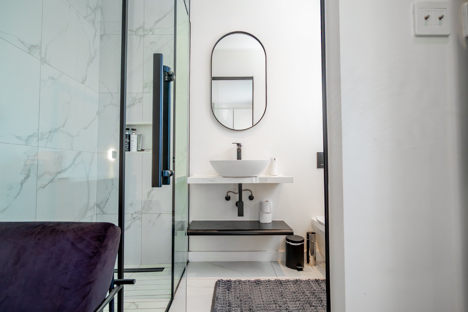 Ultra-Luxury 3 Bed Duplex Villa in Hyde Park | Pool, Staff Suite & Backup Power