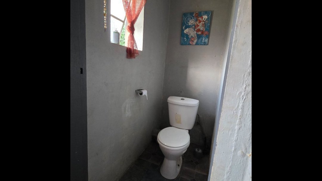 SEPERATE TOILET IN FLAT