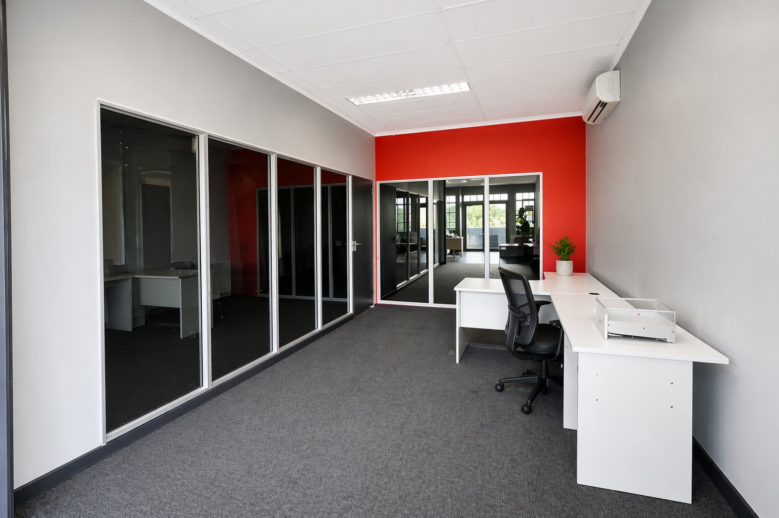 265 m² First Floor Office Suite To Let at Promenade Shopping Centre | Suite 35 | Established Mbombela CBD Workspace photo 5