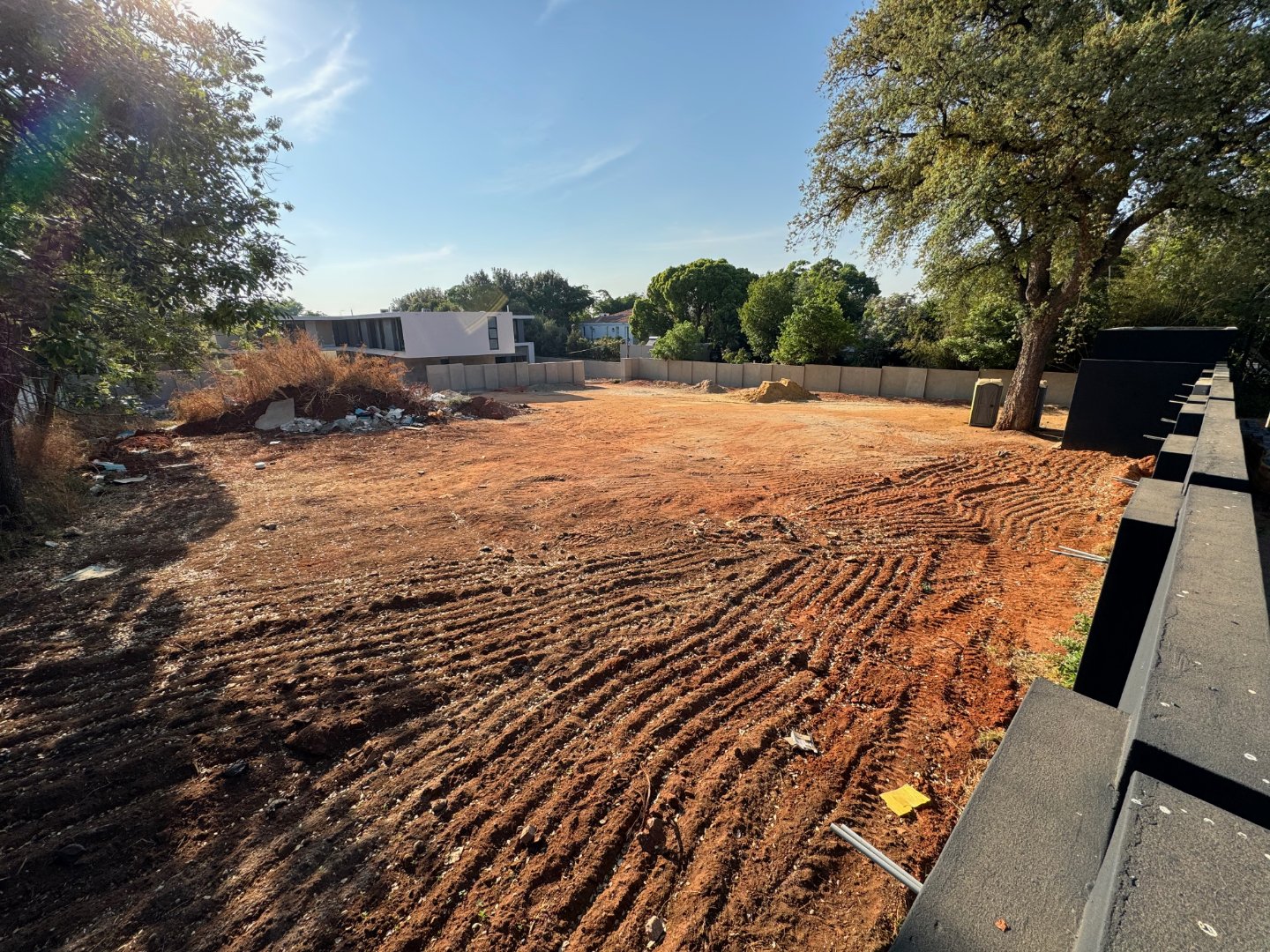 Dream Luxury Cluster in Exclusive Road