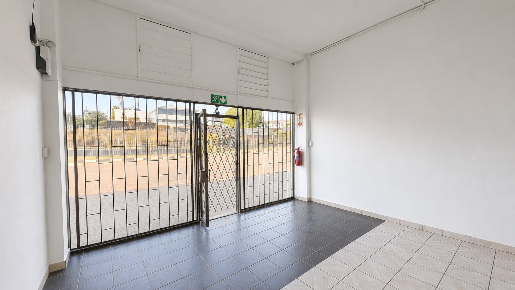 71 m² Ground-Floor Retail Space To Let at 1 on First | Shop 18, Dunvegan photo 8