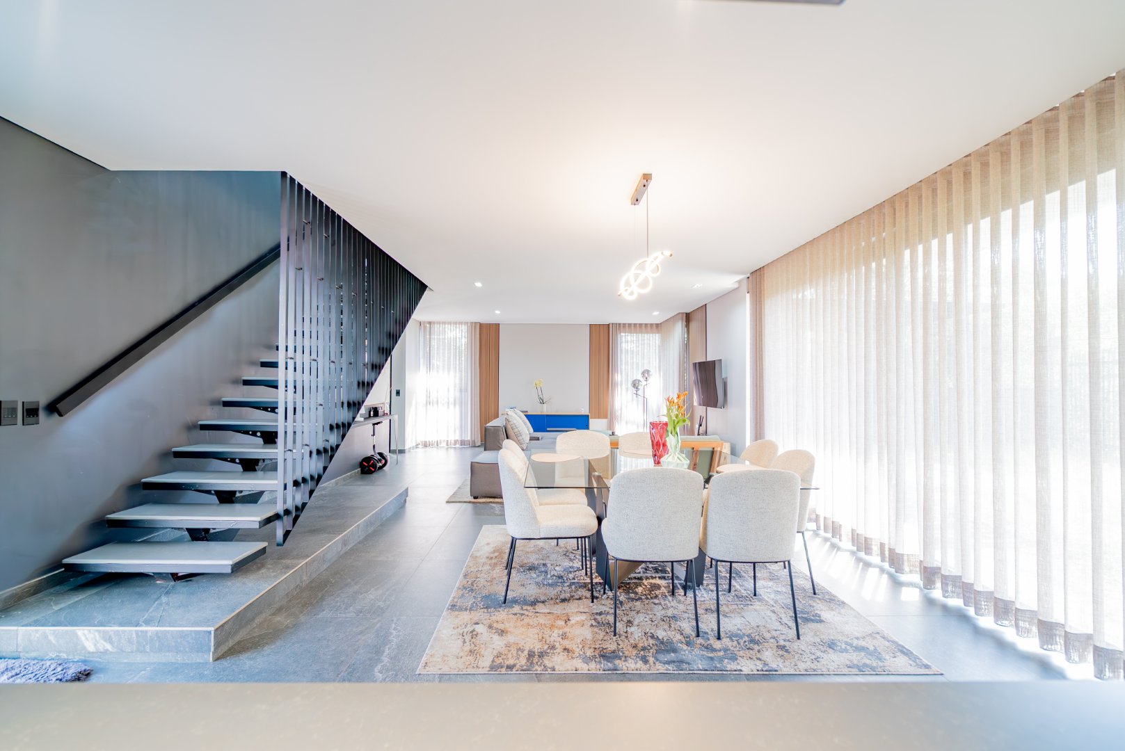 Fully Finished 4 Bed in Hyde Park | Green Belt Views, Manned Boom, Cap SmartGuard