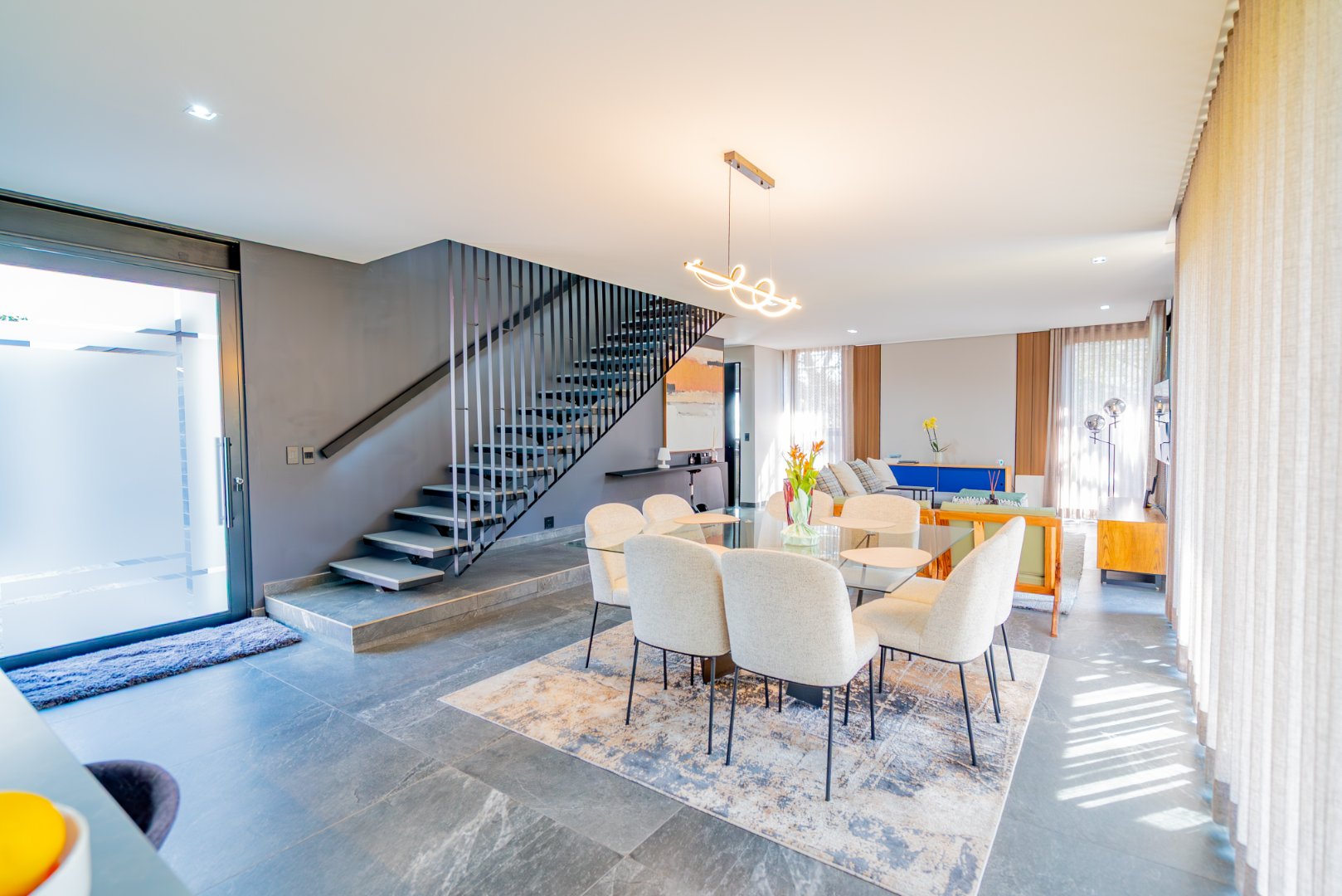 Fully Finished 4 Bed in Hyde Park | Green Belt Views, Manned Boom, Cap SmartGuard