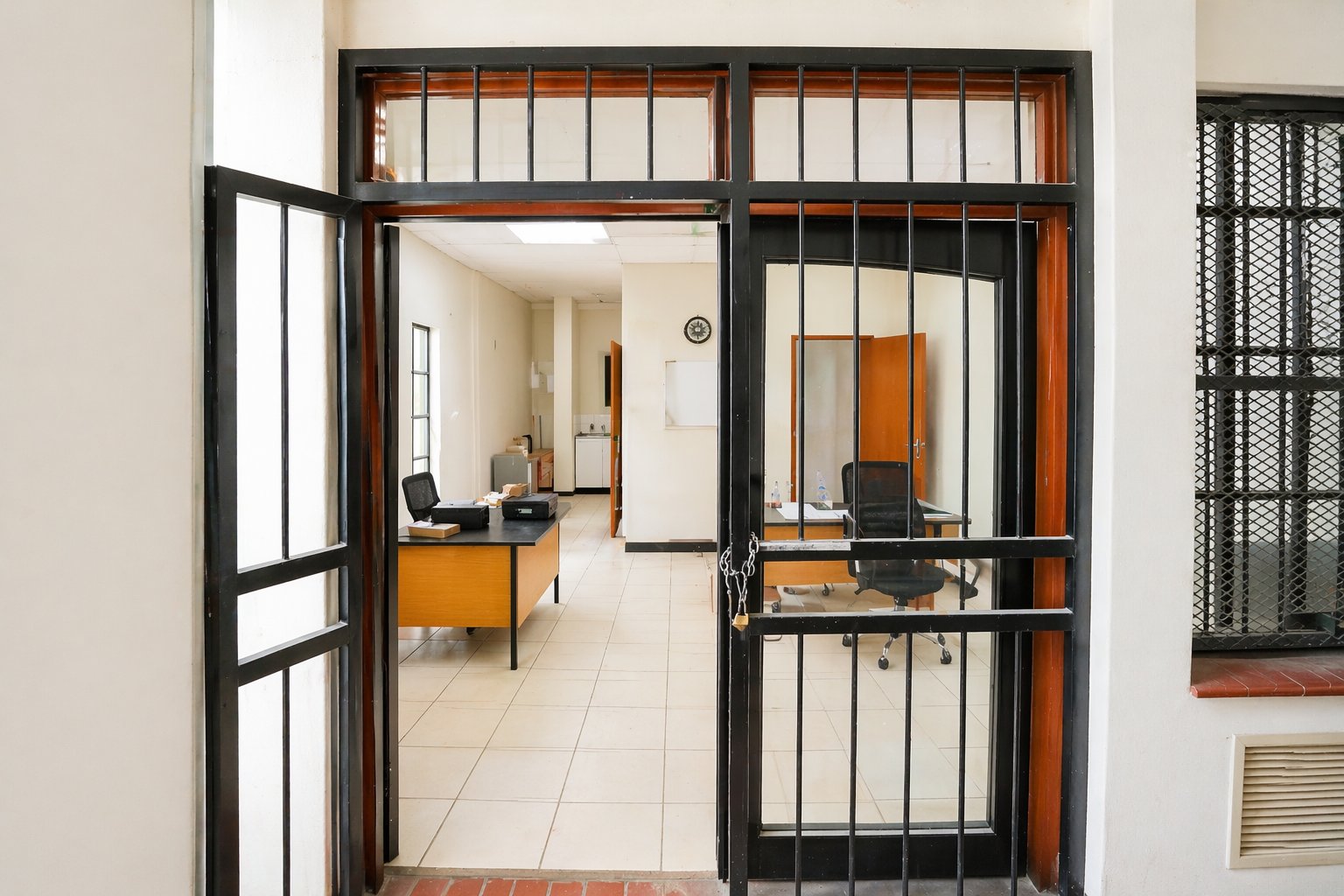 54 m² First Floor Office Suite To Let at Promenade Shopping Centre | Suite 21 | Compact Mbombela CBD Office Space photo 3
