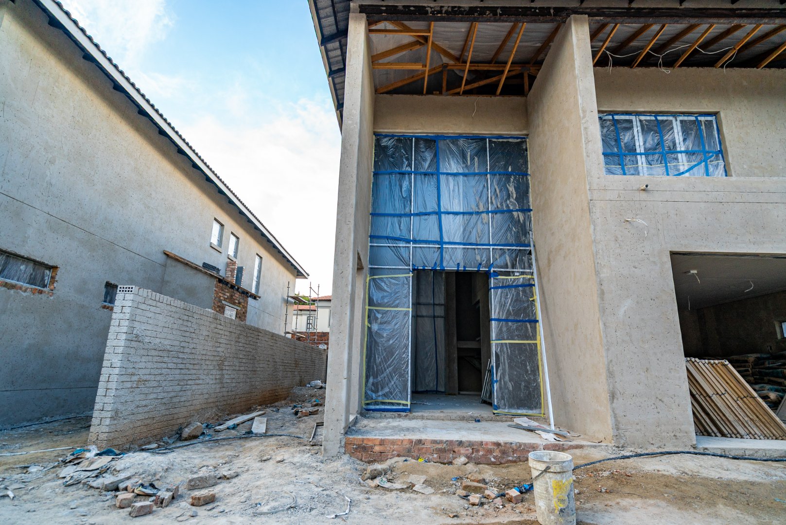 New Freehold Luxury Cluster Homes In Illovo From R7,000,000