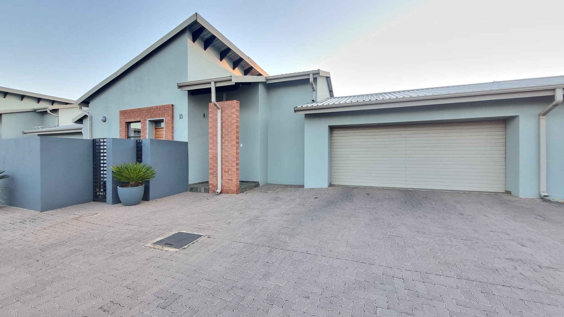 Exceptional 3-Bedroom Home in Secure Complex