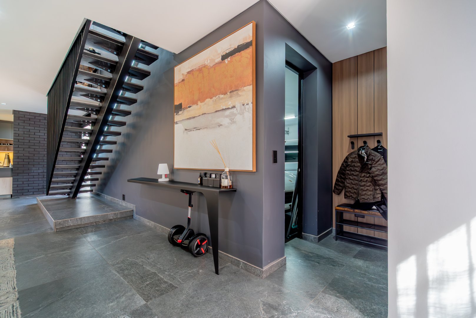 Fully Finished 4 Bed in Hyde Park | Green Belt Views, Manned Boom, Cap SmartGuard