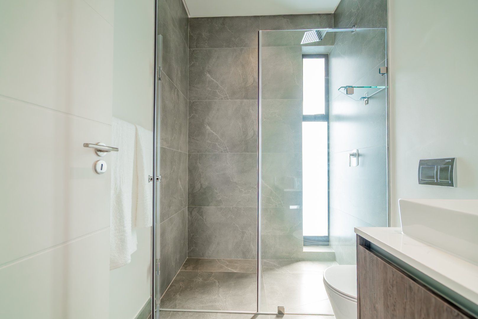 Off-Plan Freehold Luxury in a 24-Hour Boomed Atholl Enclave: Four Final Stands, 12-Month Build