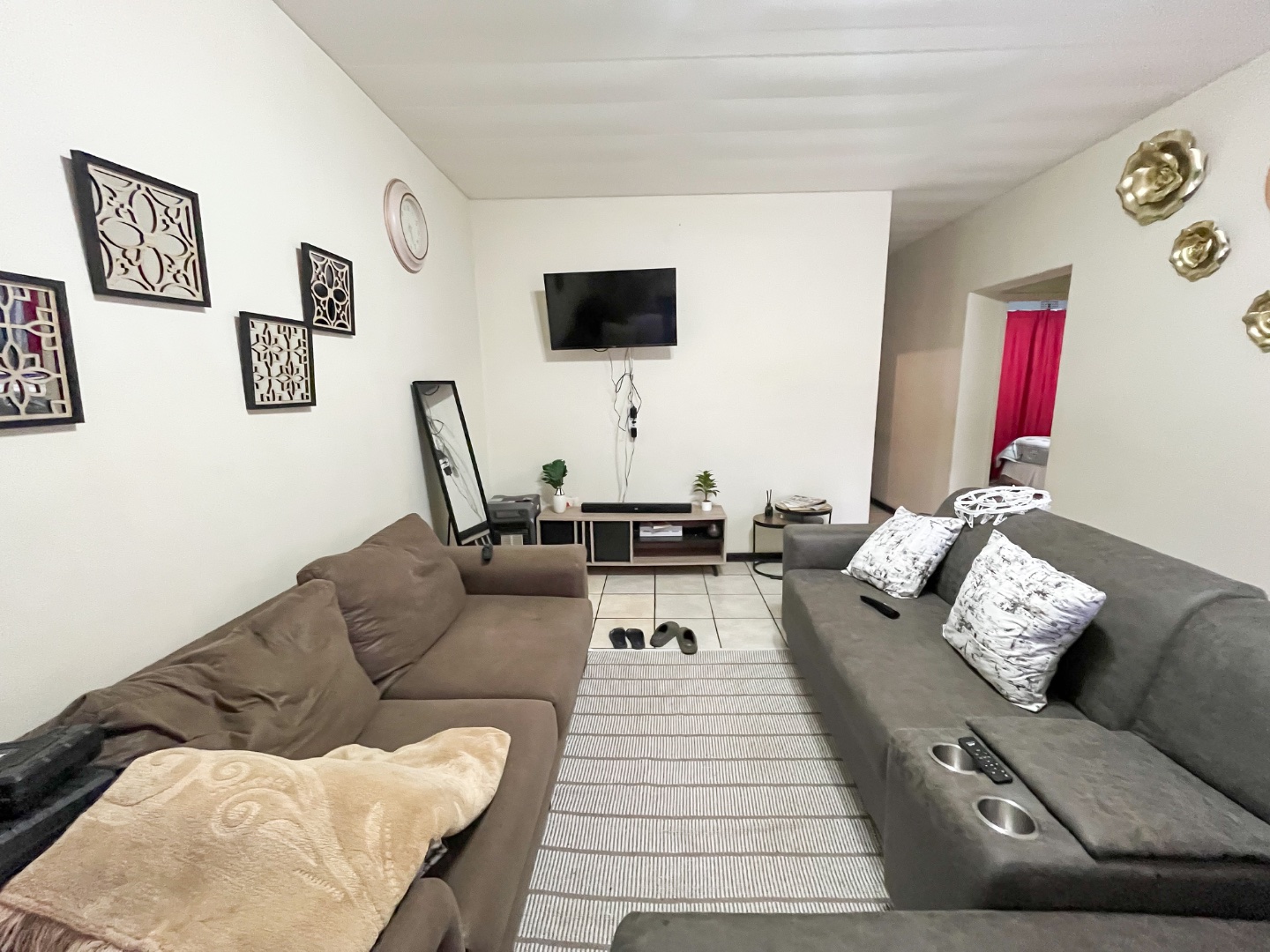 Spacious 2-Bedroom Flat