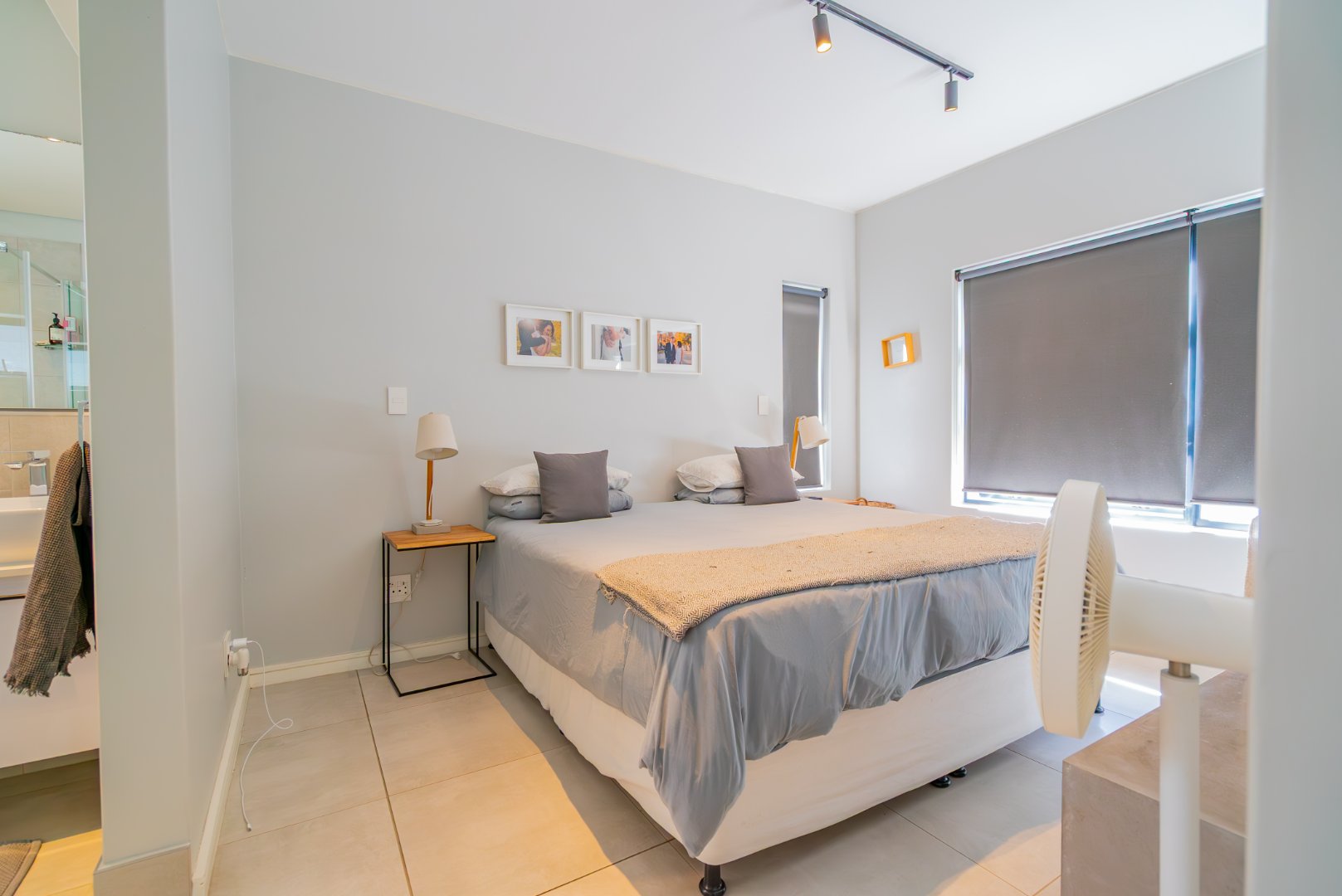 2-Bedroom Duplex with Private Roof Terrace