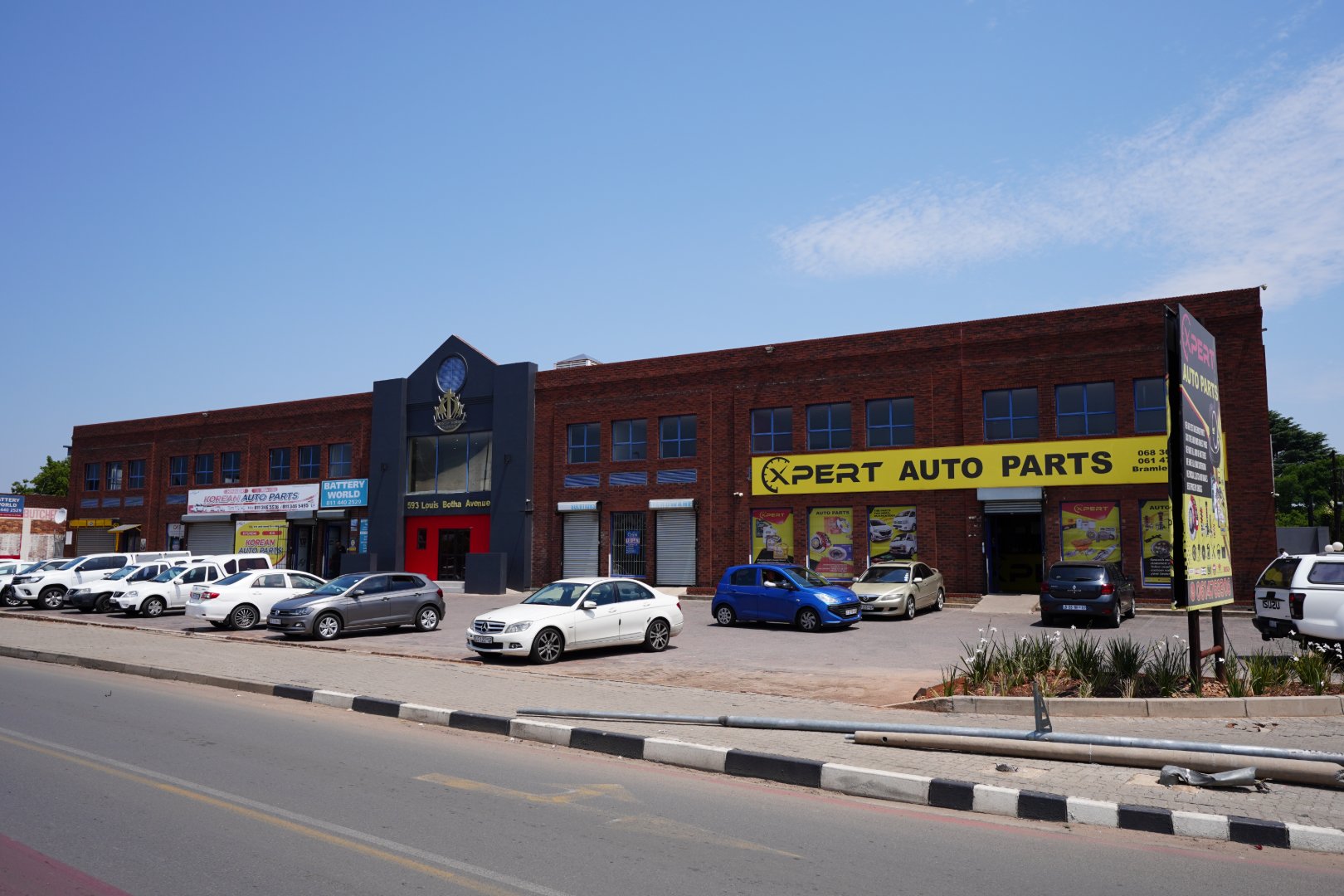 240 m² Ground Floor Retail Space To Let at 593 Louis Botha | Shop 4 | High-Exposure Commercial Opportunity photo 2