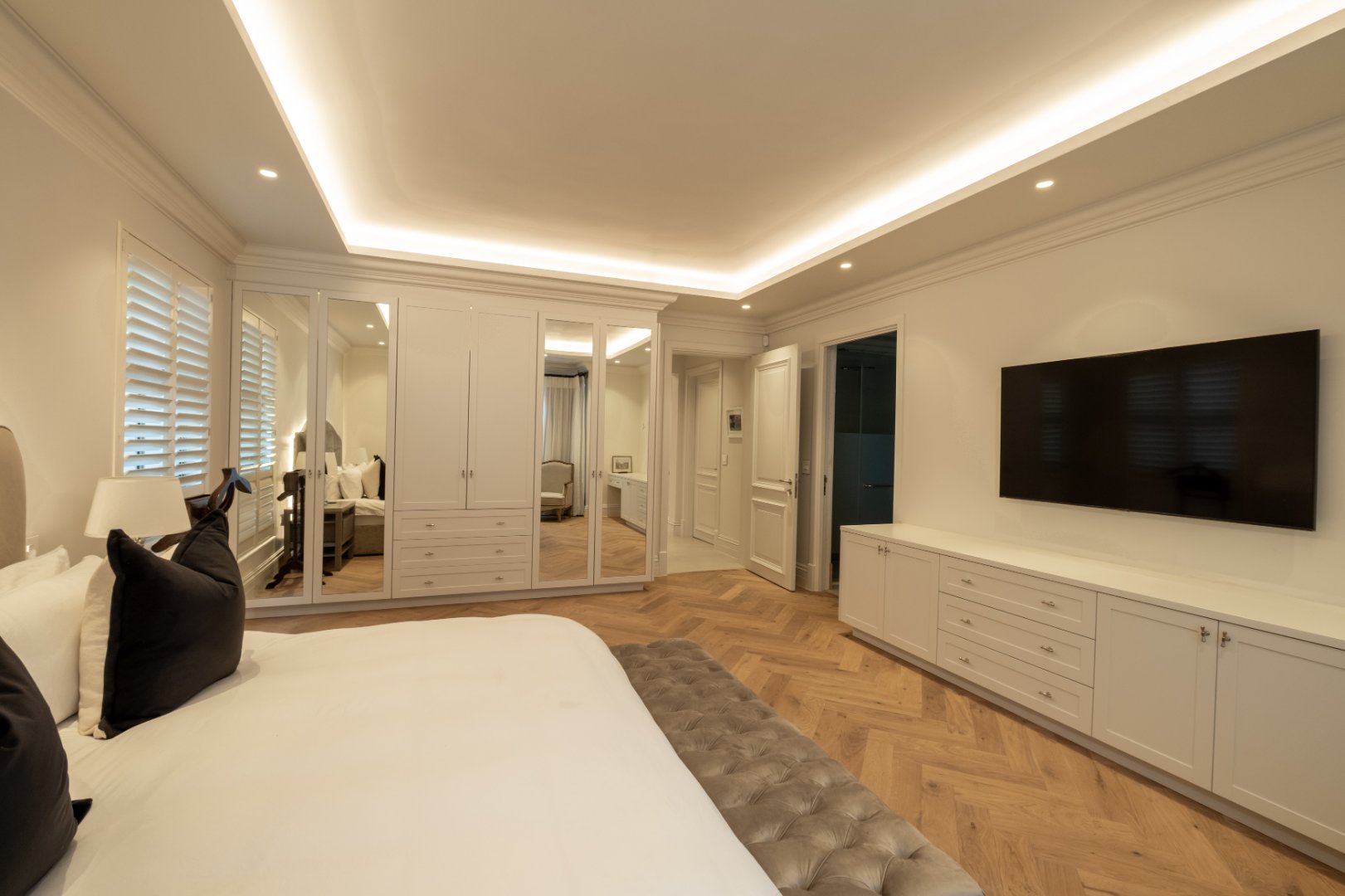 Newly Built 1,600m² Atholl Mansion, Fully Furnished and Ready to Move Into