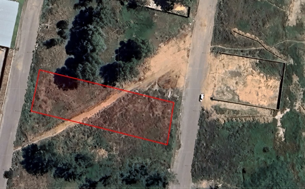 Large vacant site available in New East End!