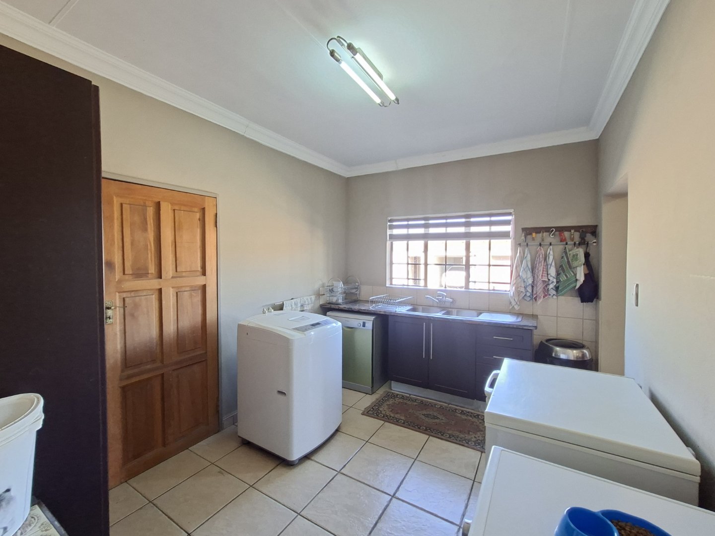 LAUNDRY/SCULLERY