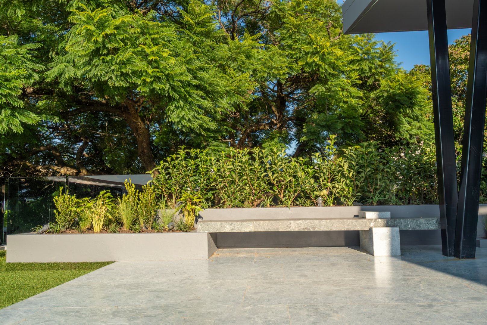 Ultra Exclusive Hyde Park Cluster Living Move In Ready Luxury Residence